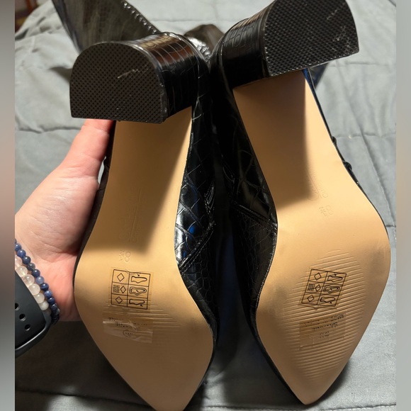 CATHERINE MALANDRINO Black Heeled Boots with Crocodile Texture Size 8.5 - Picture 4 of 8